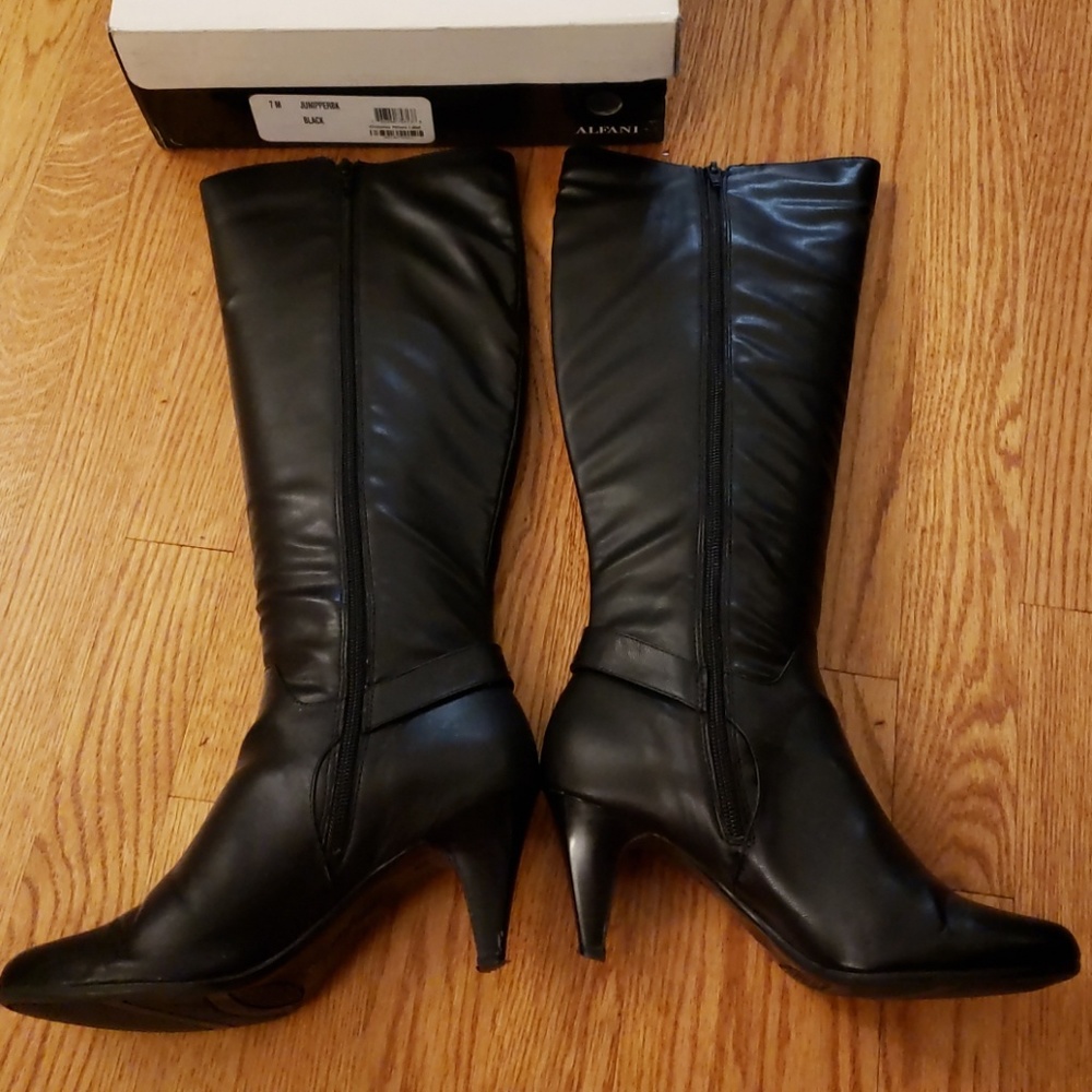 Alfani Junipper Boots Black